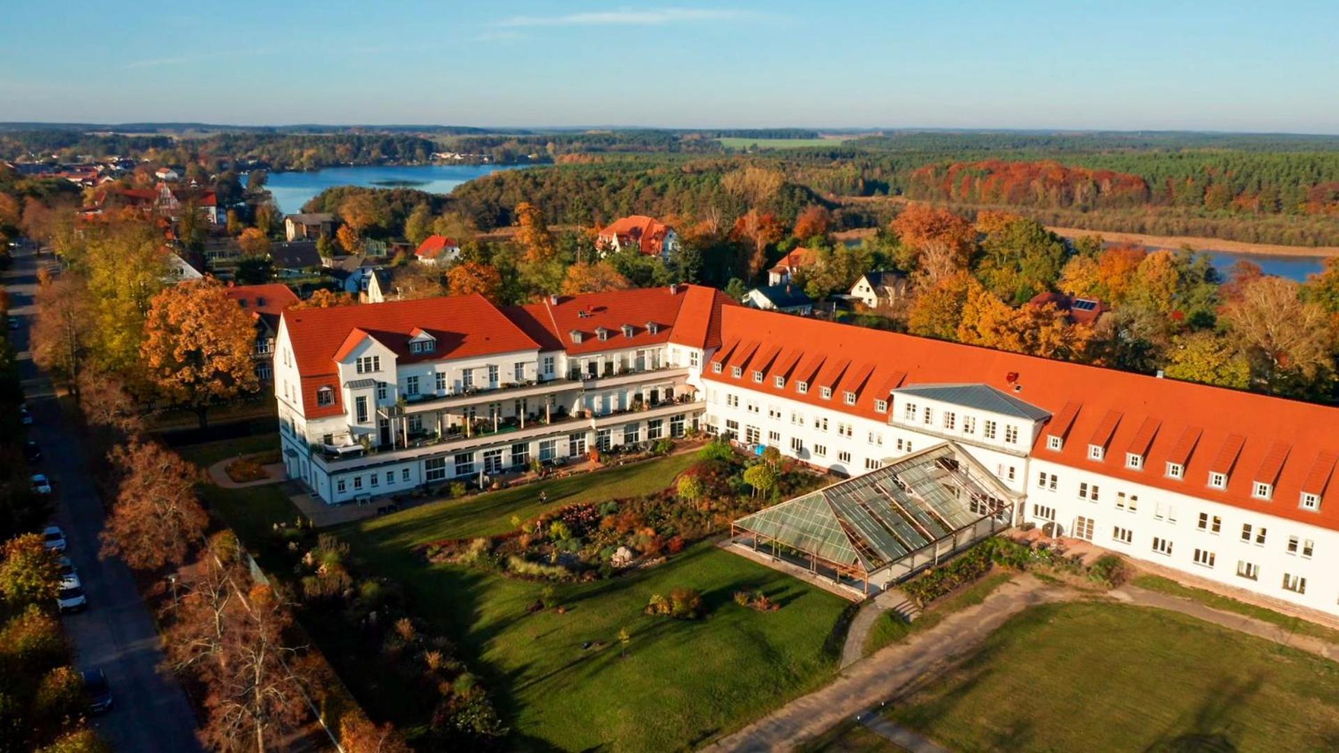 Parkresidenz Lychen, Ferienwohnung 4 Екстериор снимка